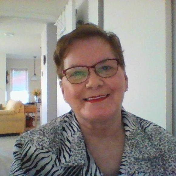 Meet your Posher, Francine - Picture 1 of 1